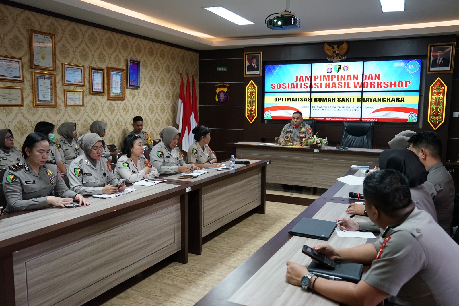 Gelar Jam Pimpinan, Karumkit Bhayangkara Sampaikan Hasil Workshop Optimalisasi Rumah Sakit Bhayangkara Polri