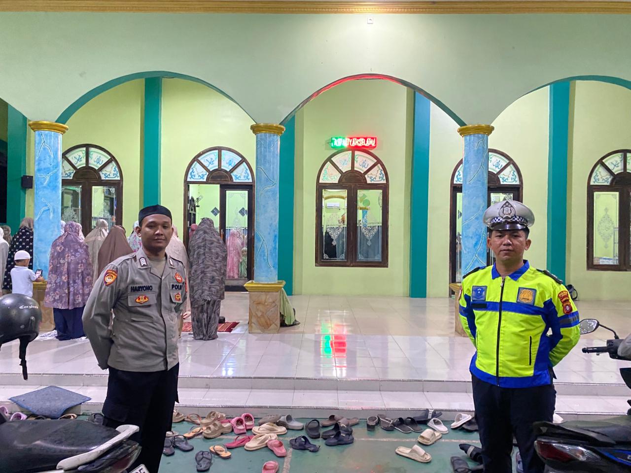 Ciptakan Rasa Aman, Polisi Amankan Pelaksanaan Tarawih di Wilkum Lamandau