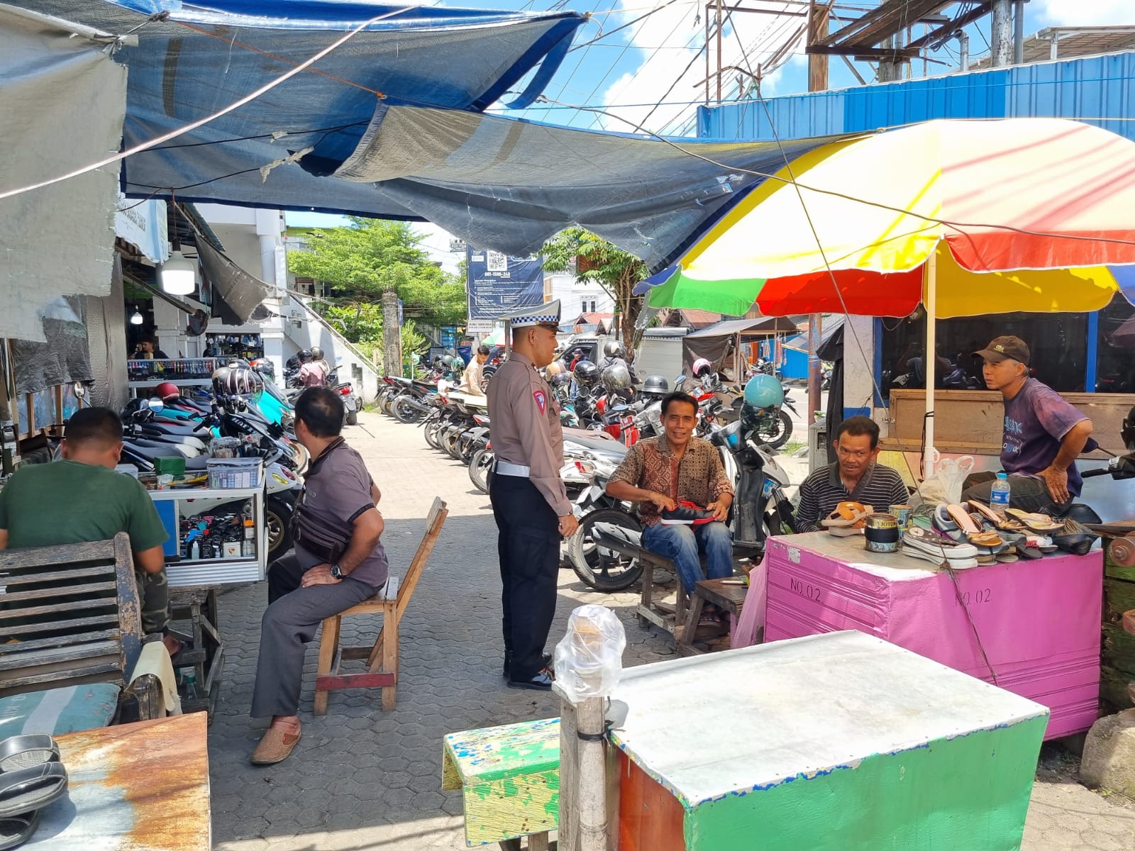 Secara Humanis, Polsek Teweh Tengah Sosialisasikan Germas Kepada Masyarakat di Wilayah Hukum Teweh Tengah