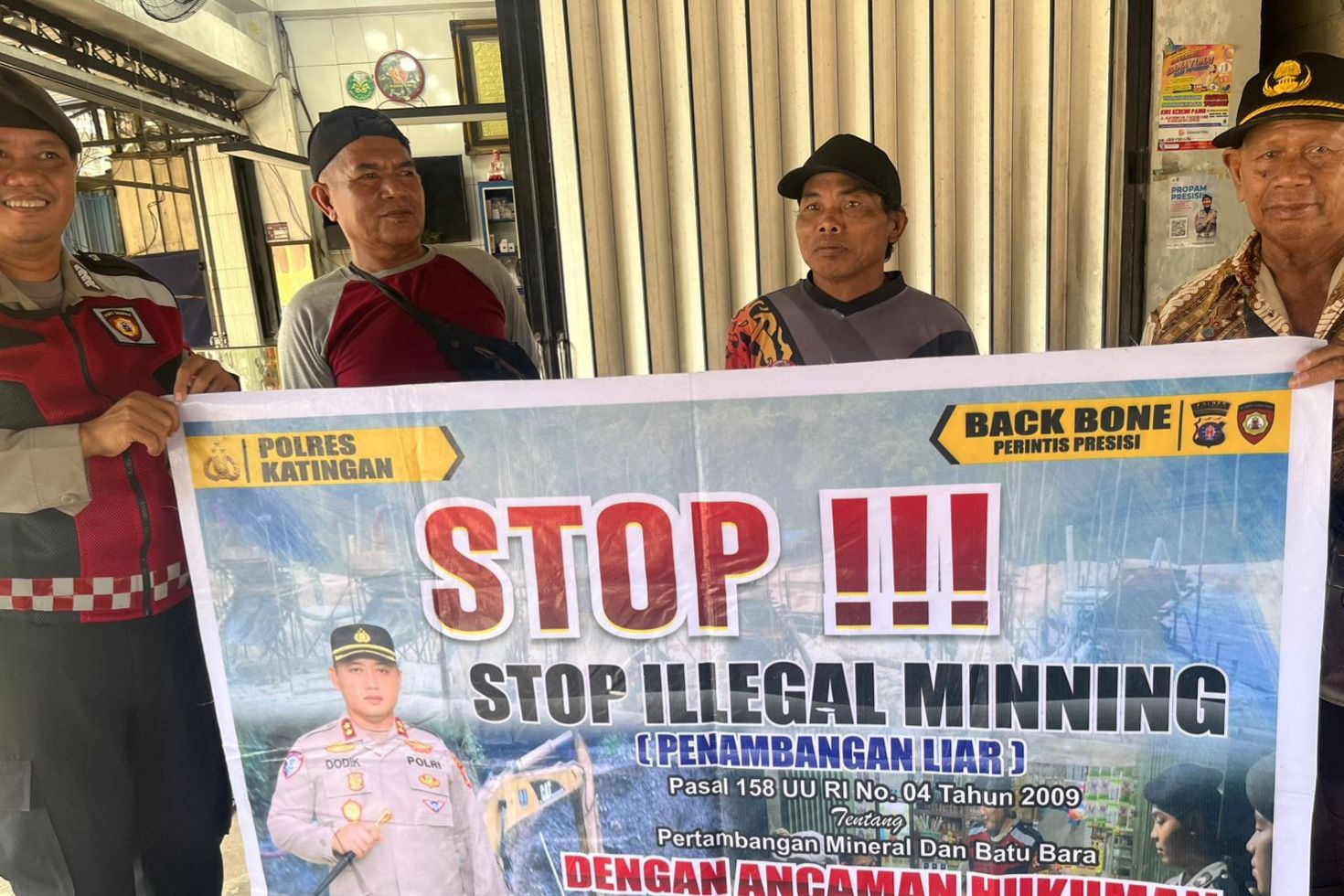 Cegah ilegal Mining, Personil Sat.Samapta Sambangi Warga.