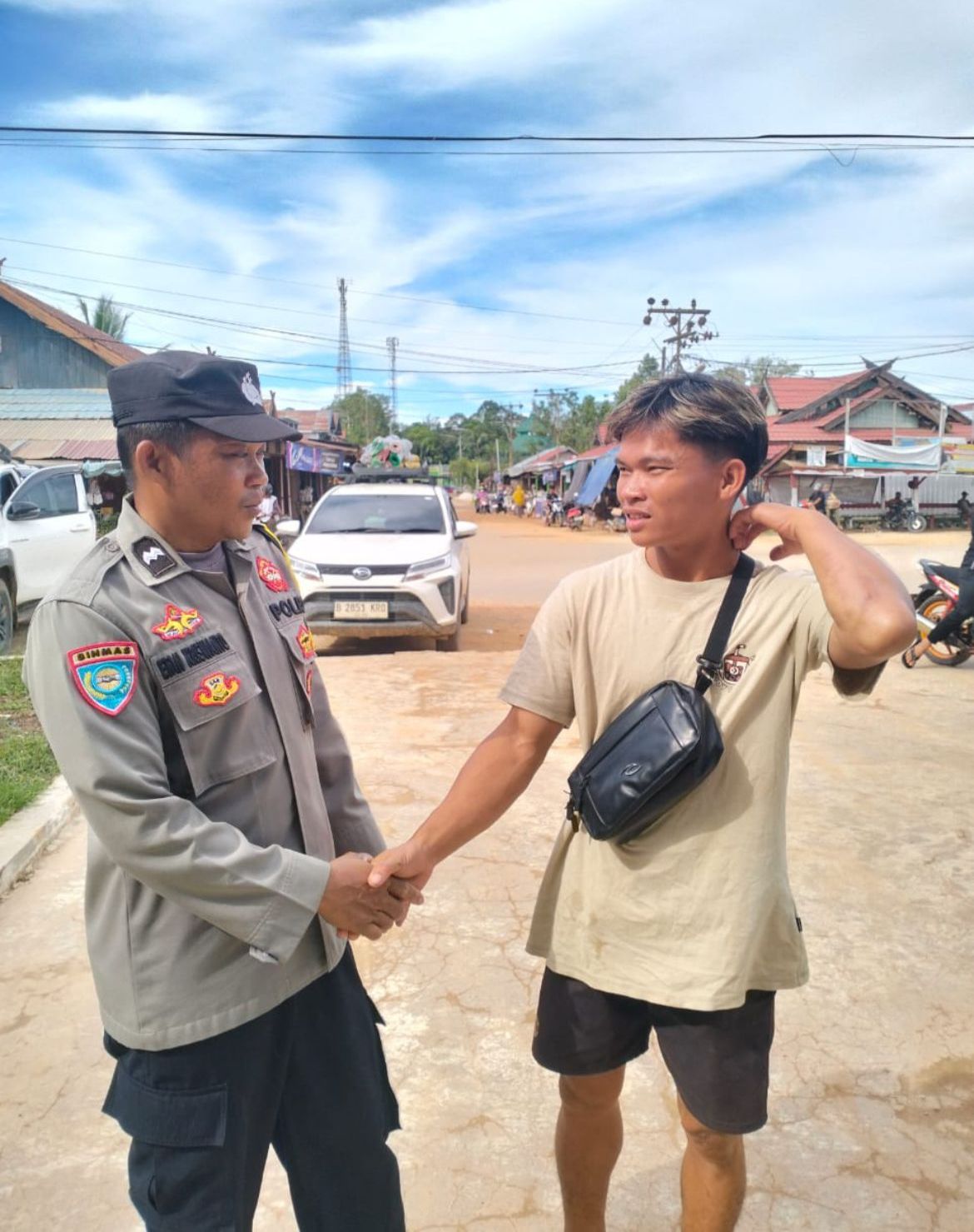 Perkuat Kamtibmas, Polsek Katingan Tengah Sambangi Warga