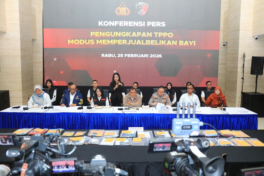Polri Bongkar Jaringan Nasional Perdagangan Bayi, 12 Tersangka Ditangkap dan 7 Bayi Diselamatkan