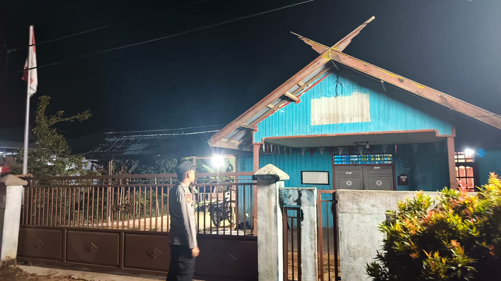 Piket Polsek Delang melaksanakan patroli diwilkum Polsek Delang