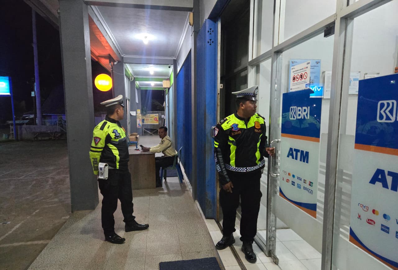 Piket Sat Lantas Patroli di Objek Vital diwilkum Polres Lamandau