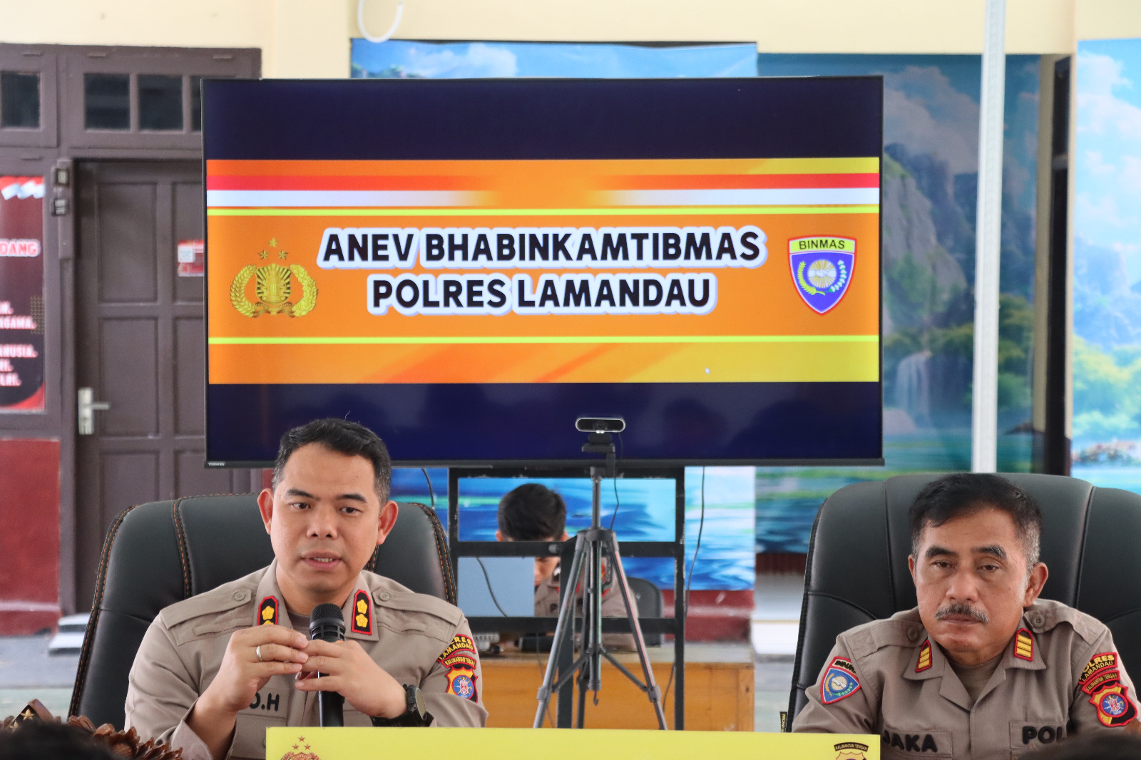 Kapolres Pimpin Anev Bhabinkamtibmas untuk Optimalisasi Tugas di Lapangan