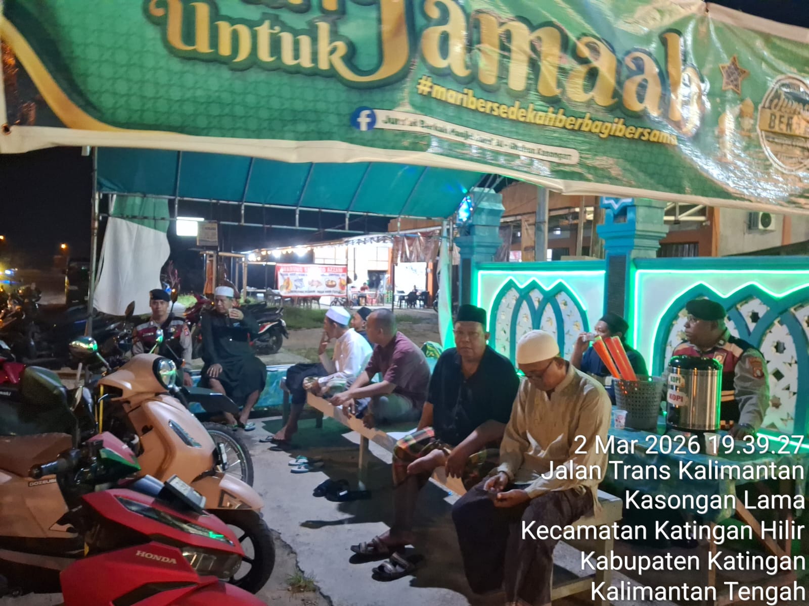 Personel Samapta Polres Katingan Laksanakan PAM Sholat Tarawih.