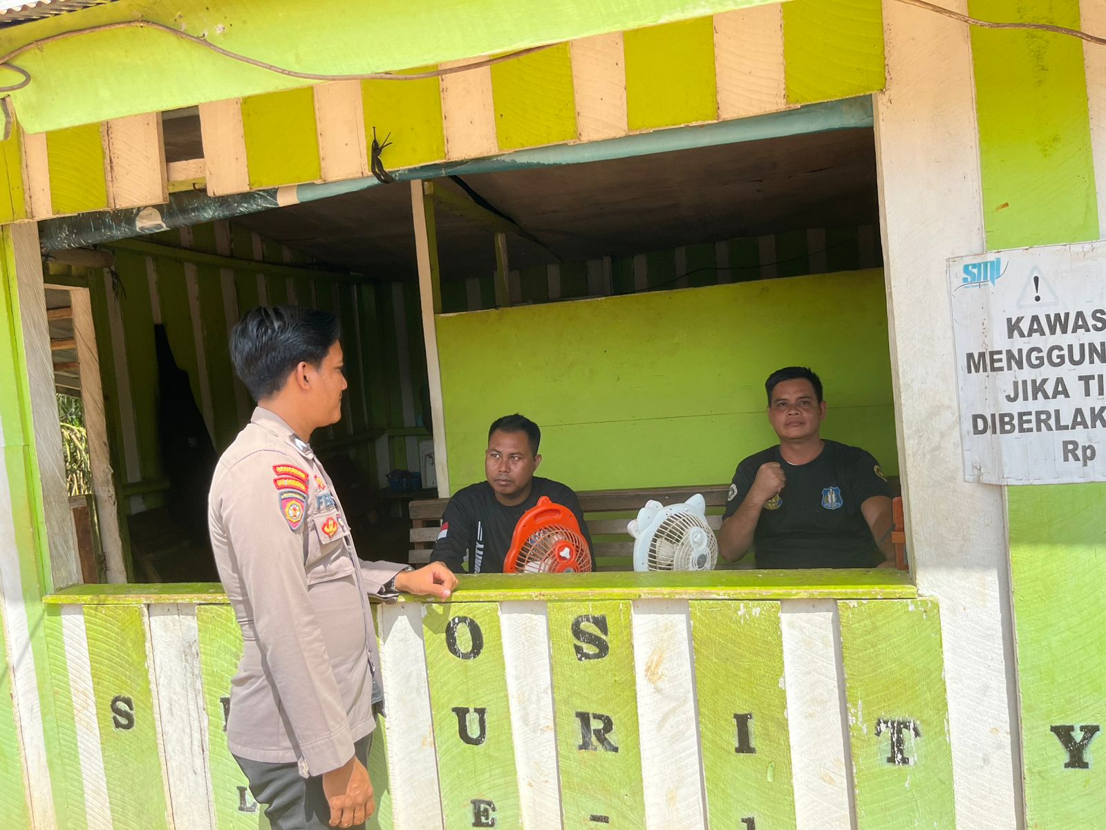 Jaga Kamtibmas, Personel Polsek Lamandau Sambangi Pos Satpam Perusahaan