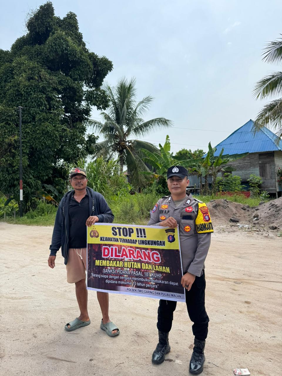 Ciptakan lingkungan sehat Polsek Tws Garing dan Pulau Malan sosialisasi Stop Karhutla.