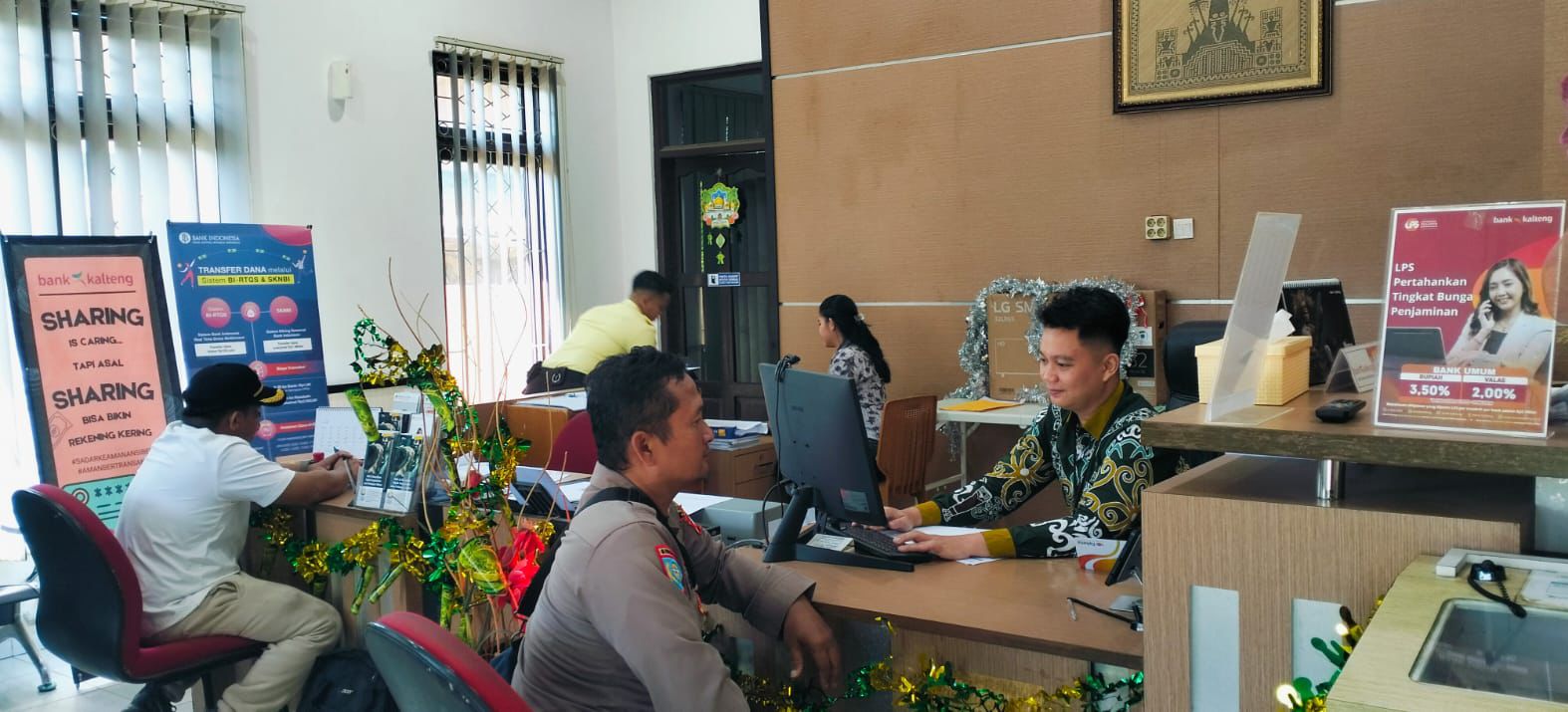 Perkuat Kamtibmas, Polsek Katingan Tengah Sambangi Warga