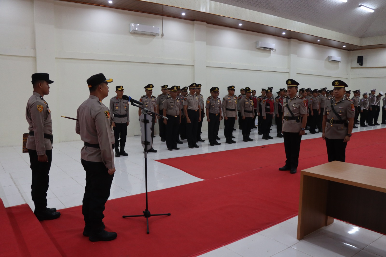 Kapolres Lamandau Pimpin Upacara Sertijab Kasat Lantas