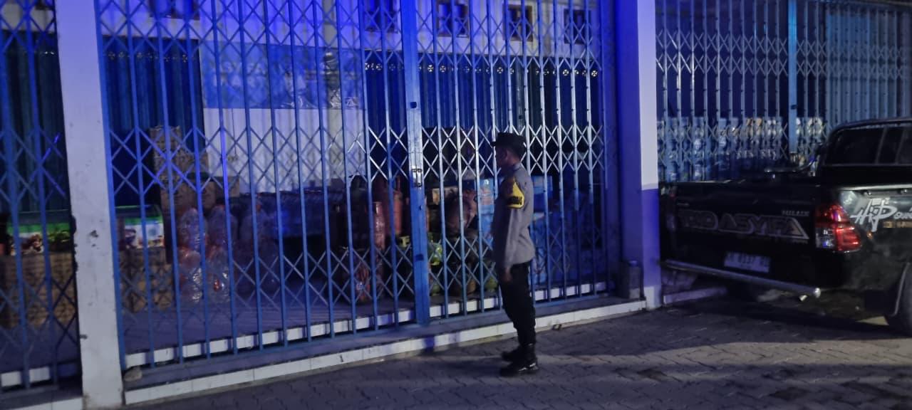Personil Piket Patroli di Wilkum Polsek Sematu Jaya