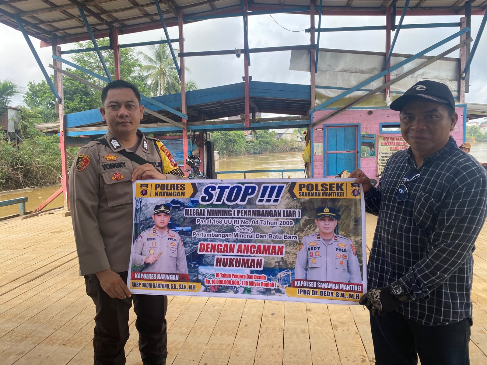 Bhabinkamtibmas Desa Tumbang Atei Sosialisasi tentang larangan Illegal Mining.