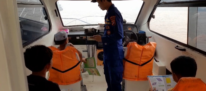 Bersama KP XVIII-1004 Membaca Bersama, Mencerahkan Masa Depan